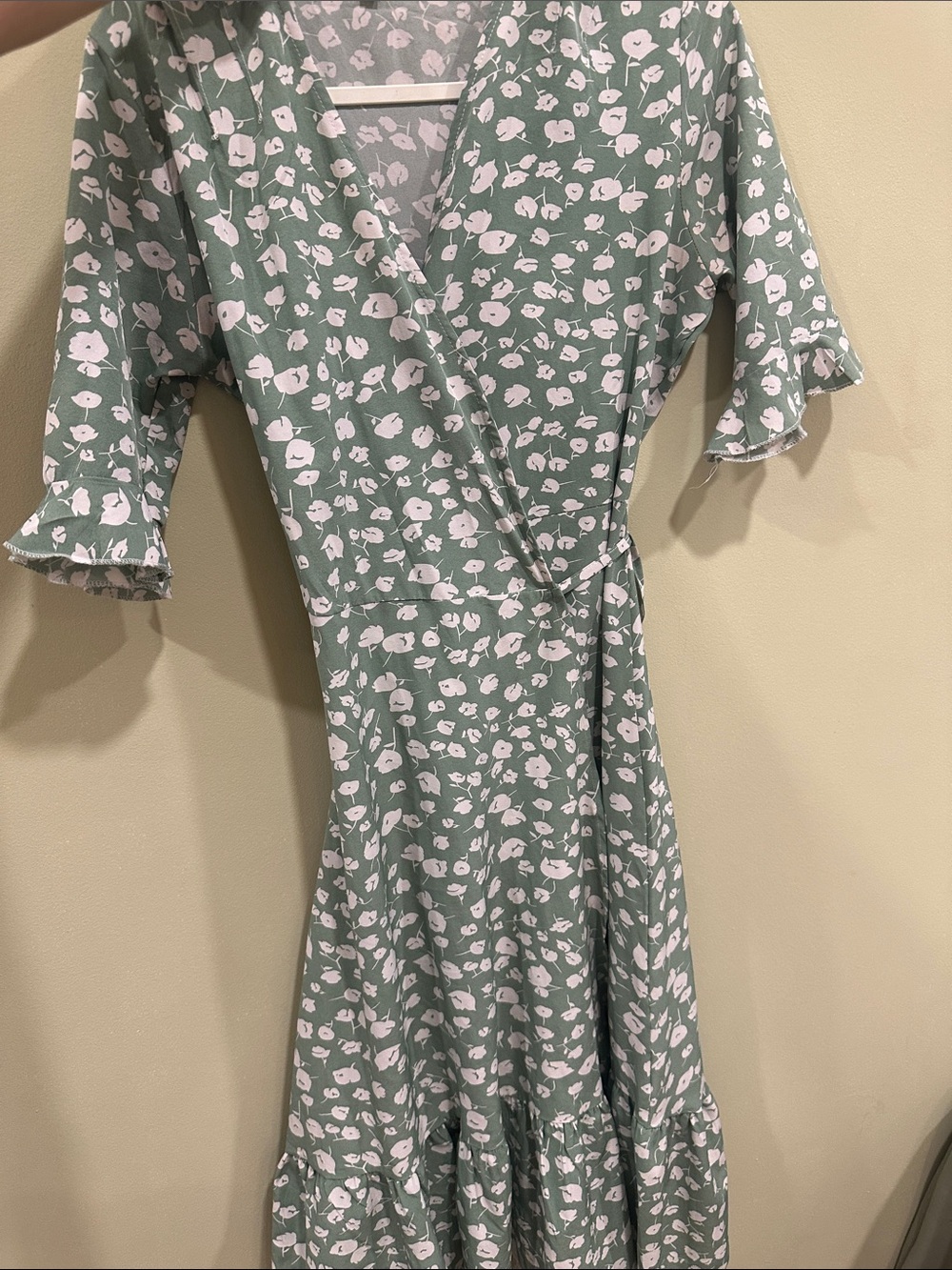 Green Floral Wrap Midi Dress with Ruffle Sleeves